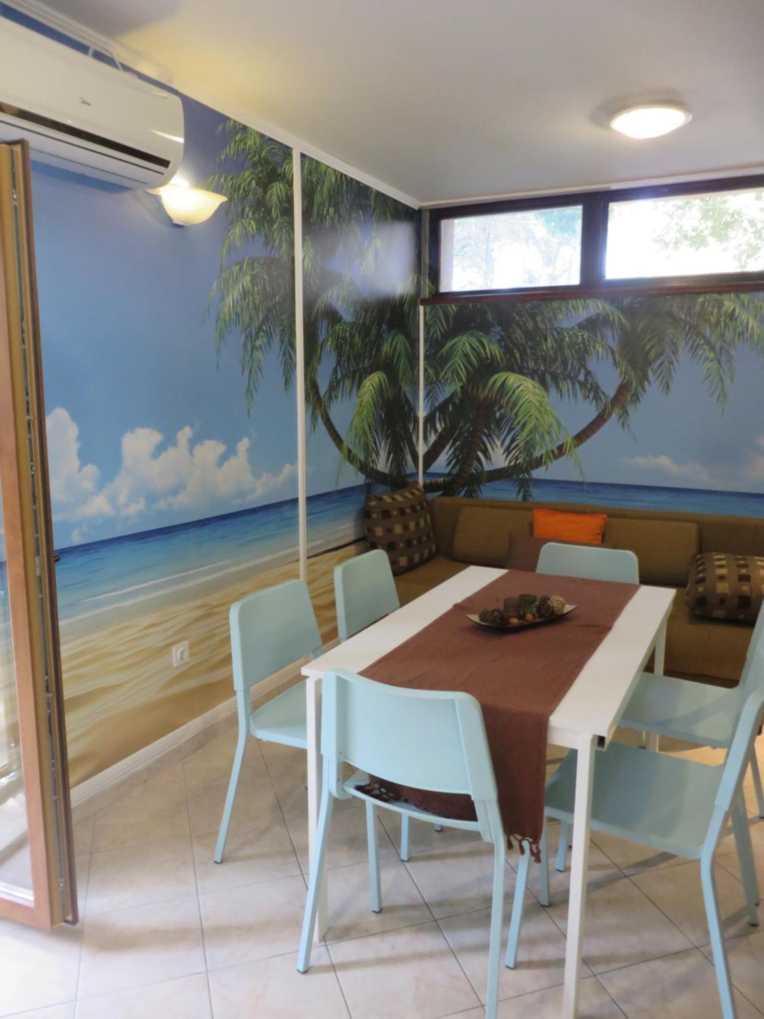 Soline Beach Apartments Biograd Na Moru Phòng bức ảnh